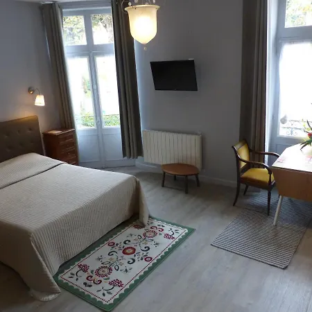 Des Thermes Hotel 2*